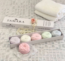 Load image into Gallery viewer, Essentially Tamara Botanical Shower Bomb Gift Pack