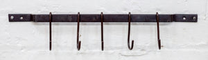 Iron hanging bar with 5 removable hooks