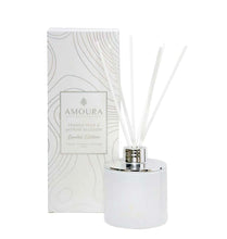 Load image into Gallery viewer, AMOURA LUXURY DIFFUSER - FRENCH PEAR &amp; JASMINE BLOSSOM 200ML