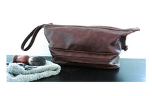 Load image into Gallery viewer, Toilet Bag - Matty
